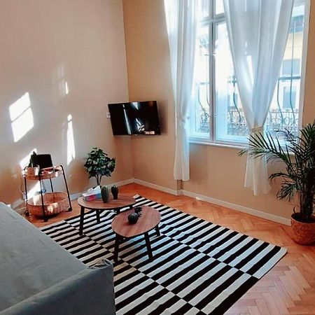 A+ Budapest Downtown Apartments Akacfa Экстерьер фото